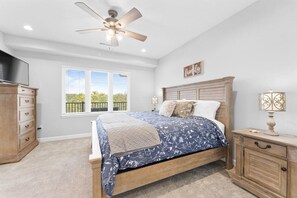 3 habitaciones, escritorio, tabla de planchar con plancha y wifi gratis 