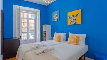 4 sovrum, skrivbord, strykjÀrn/strykbrÀda och resesÀng