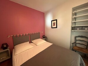 1 quarto