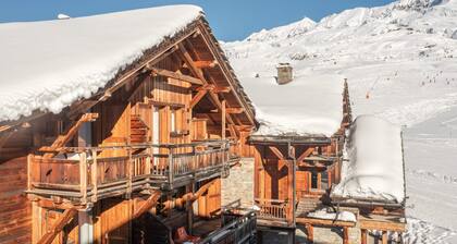 Ski-in-Ski-out Chalet mit Jacuzzi und Sauna