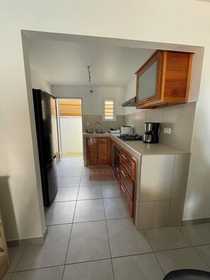 Private kitchen - Villa Cannelle (L'Étang-Salé)