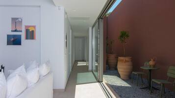 Vila | 8 quartos, quartos à prova de som