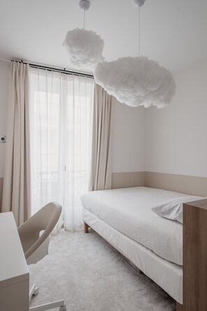3 室のベッドルーム、WiFi、ベッドシーツ