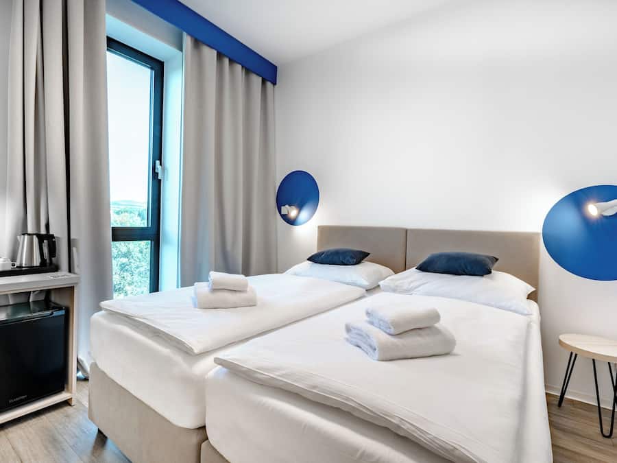 Luxury Double Room | Desk, soundproofing, free WiFi