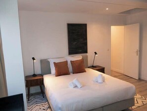 2 chambres, bureau, fer et planche à repasser, Wi-Fi