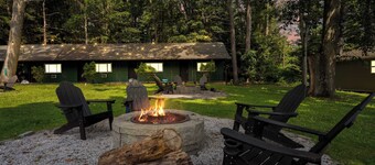 Modern Pocono Retreat | Firepits