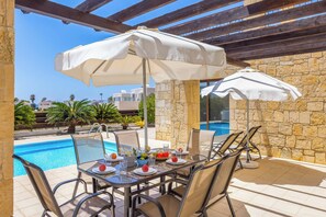 Vila (3 Bedrooms) | Fachada