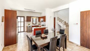 Villa (3 Bedrooms) | Innvendig