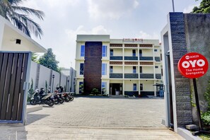 Fachada de la propiedad