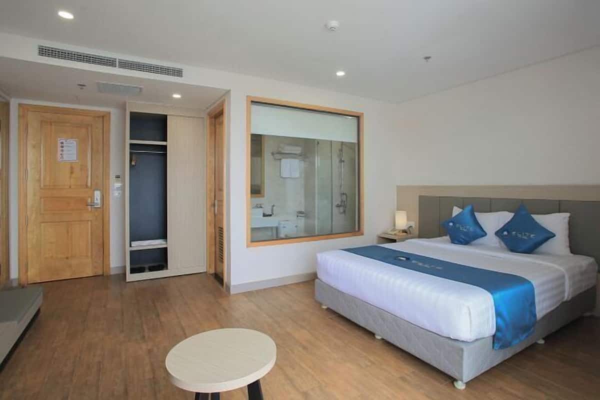 Ropa de cama de alta calidad y camas con pillow-top