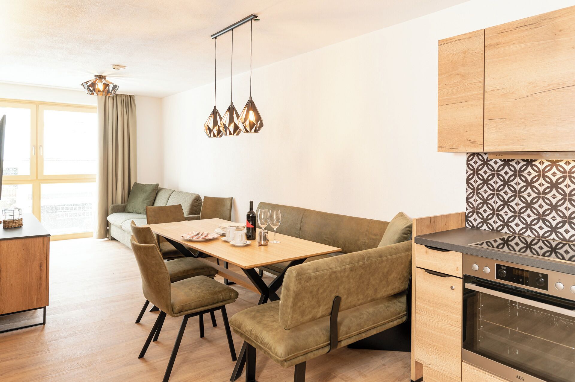 Family Apartment | Living area | 160-cm flat-screen TV with cable channels, TV