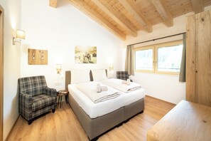 Leilighet – panorama | Lydisolert, barnesenger, wi-fi (inkludert) og sengetøy