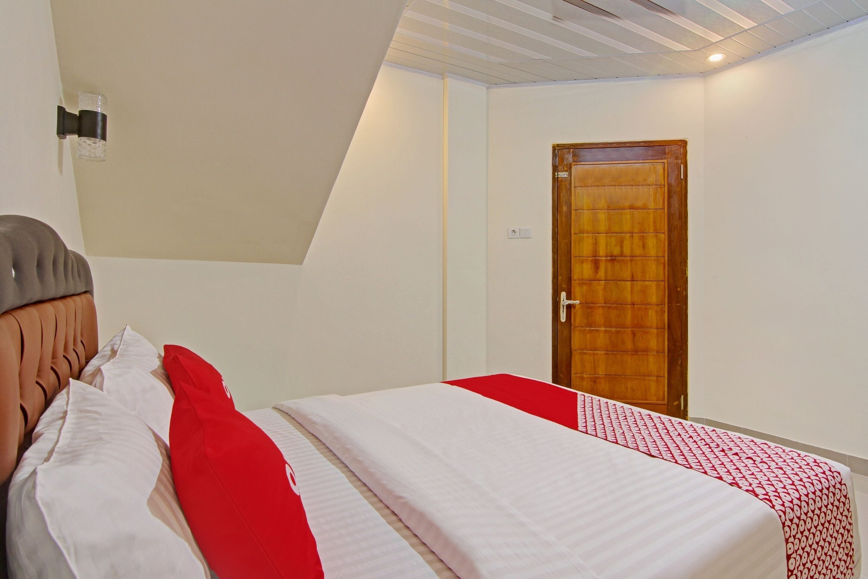 Foto - Capital O 90643 Suri Guest House Syariah