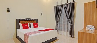 Capital O 90643 Suri Guest House Syariah