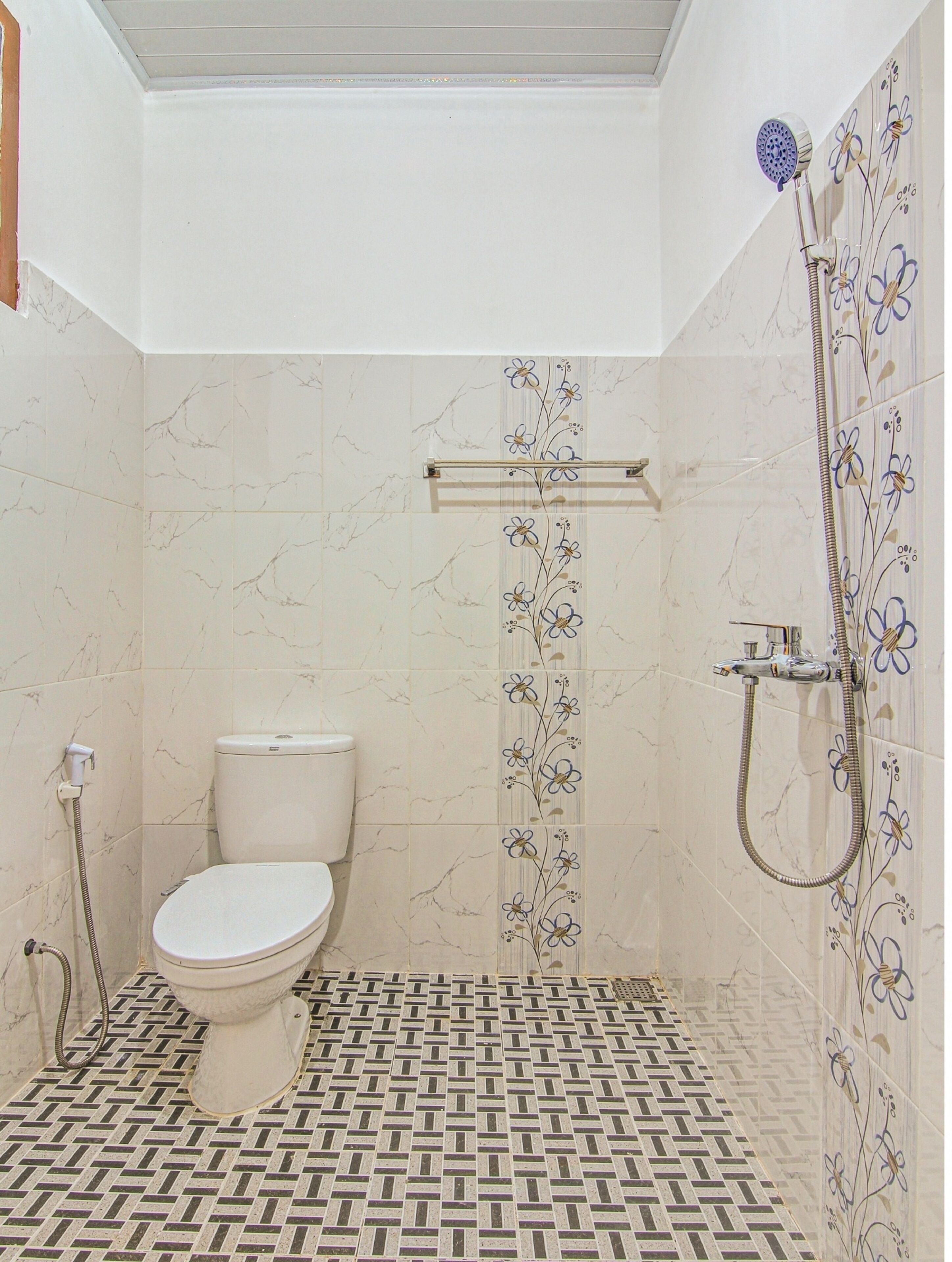 Foto - Capital O 90643 Suri Guest House Syariah