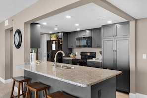 Microwave, oven, dishwasher, cookware/dishes/utensils