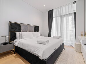 Deluxe Apartment | 1 bedroom, iron/ironing board, free WiFi
