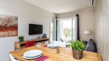 Appartement Classique | Coin séjour | Télévision à écran plat