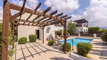 Villa (3 Bedrooms) | Exterieur