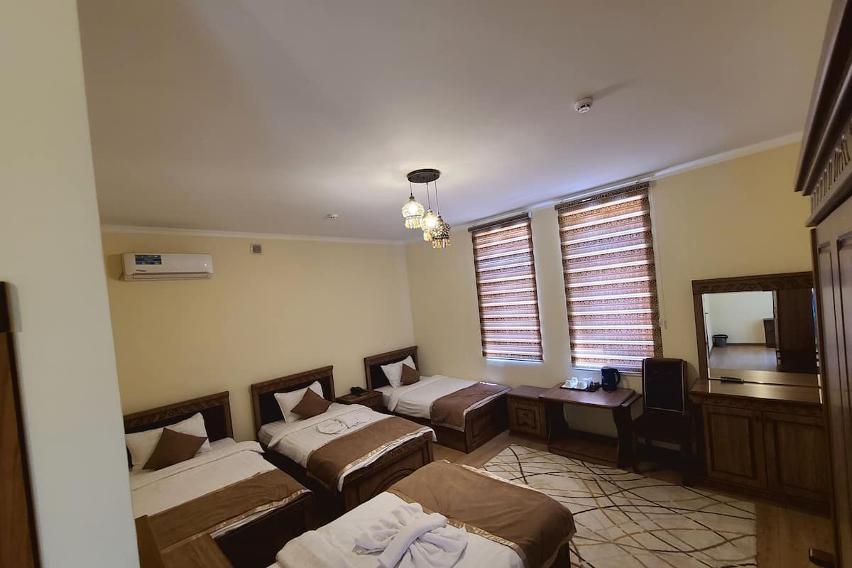 Habitación | Escritorio, espacio para trabajar con laptop y wifi gratis