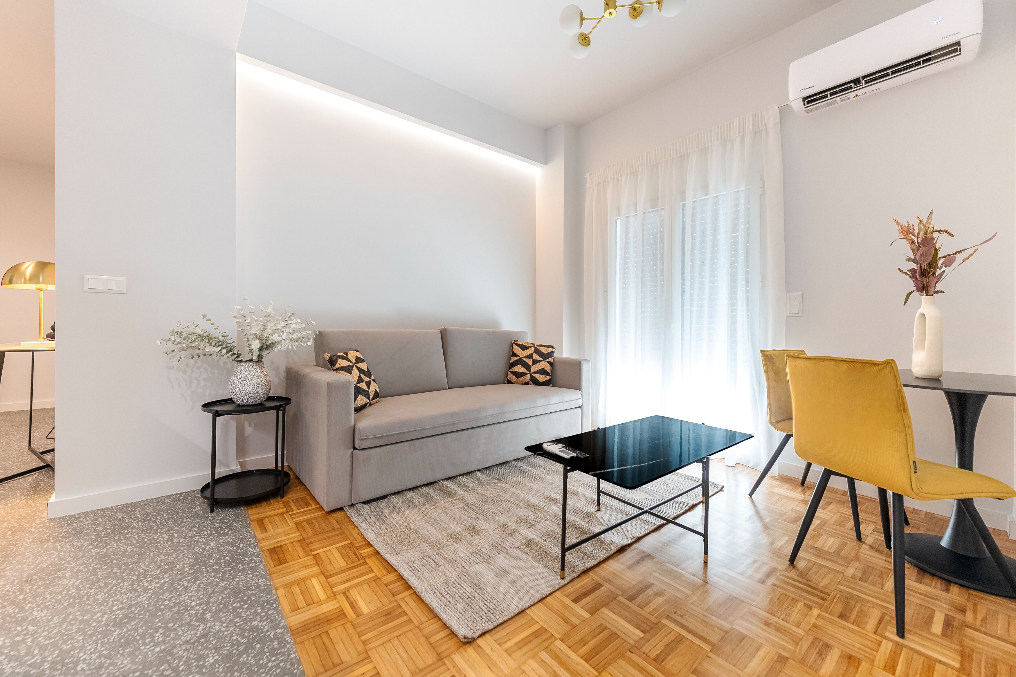 Deluxe Apartment | Living area | Smart TV