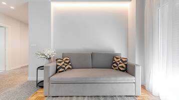 Leilighet – deluxe | Oppholdsområde | Smart-TV