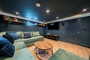 TV, offices