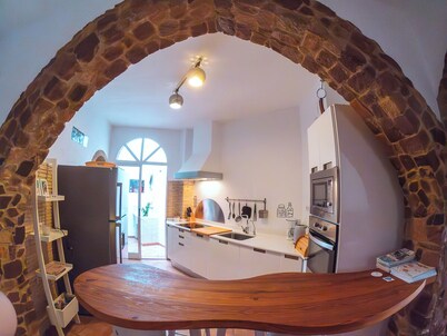 Stone house in the old quarter of Sagunto