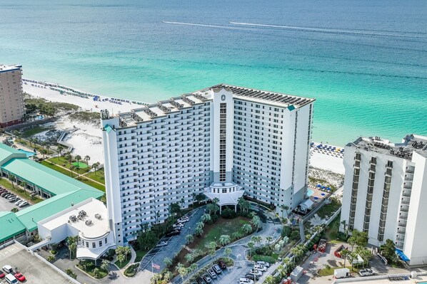 Exterior - Pelican Beach #1812 | Beach Views, Pool, Gym! (Destin)