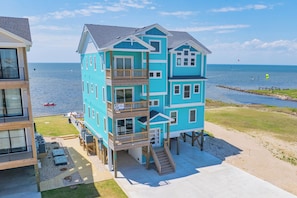 Exterior - Premier Soundfront Dog Friendly w/ Pool, Hot Tub, Elevator, Game Room, Theater (Rodanthe)