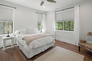 3 chambres, bureau, fer et planche à repasser, Wi-Fi gratuit