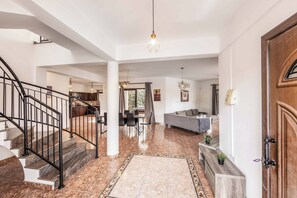 Huvila (4 Bedrooms) | Sisätilat