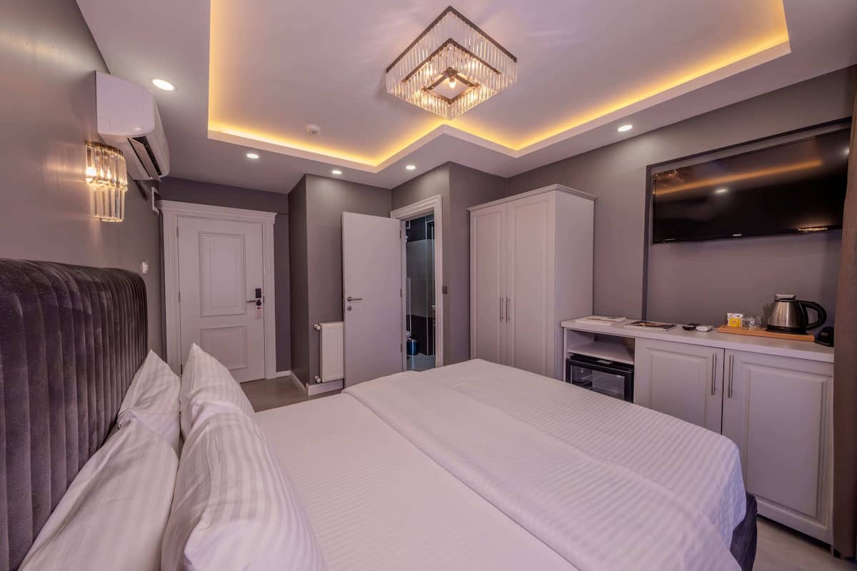 Camera Standard | 1 camera, biancheria da letto di alta qualità, minibar