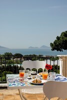 Desayuno