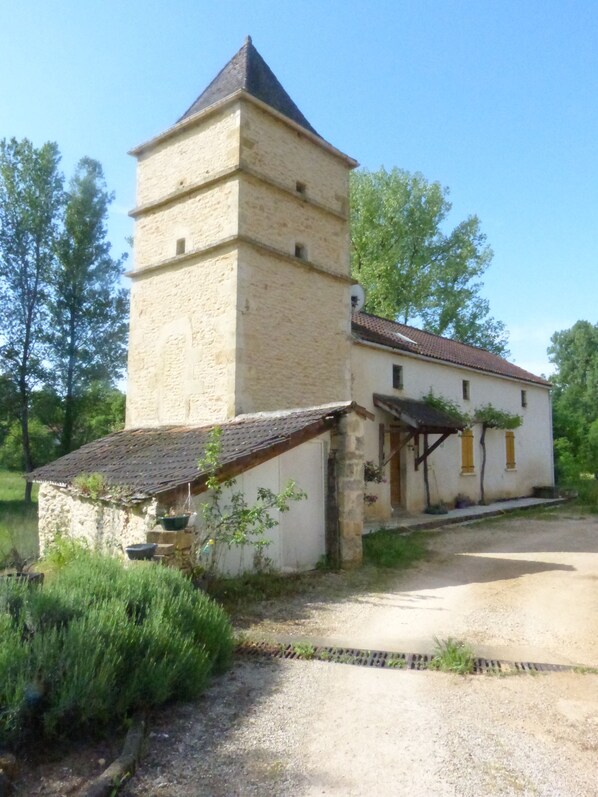 Exterior - Maison de Campagne au Calme (Frayssinet-le-Gélat)
