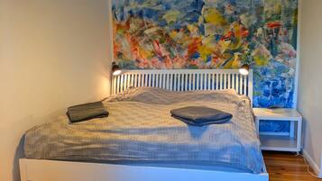 1 Schlafzimmer, Schreibtisch, Reisekinderbett, kostenloses WLAN