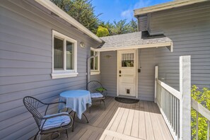 House, 3 Bedrooms | Terrace/patio