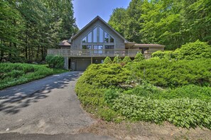 Interior - Sebago Lake Gem on Private Cove w/ Boat Dock! (Raymond)