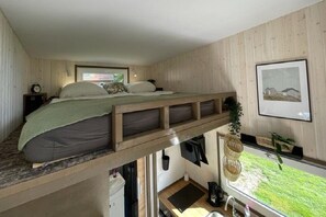 1 Schlafzimmer, Bügeleisen/Bügelbrett