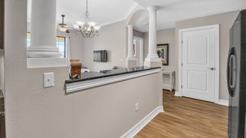 Condo, 2 Bedrooms | Interior