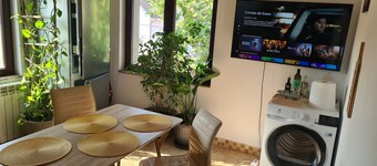 Ole Apartment 120 SQM - Aut. Ministry of Tourism - Spacious and Serene Space