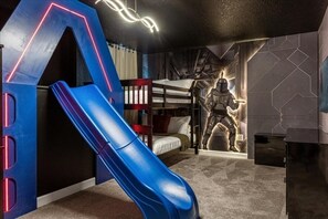 Hus - flera sovrum | 9 sovrum, gratis wi-fi och sängkläder