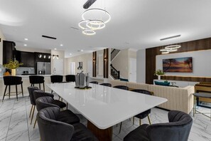 House, Multiple Bedrooms | In-room dining - 9 Bedroom Champions Gate Home by RedAwning (Kissimmee)