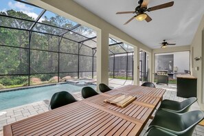 House, 6 Bedrooms | BBQ/picnic Area