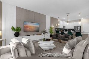 獨棟房屋, 多間臥室 | 起居區