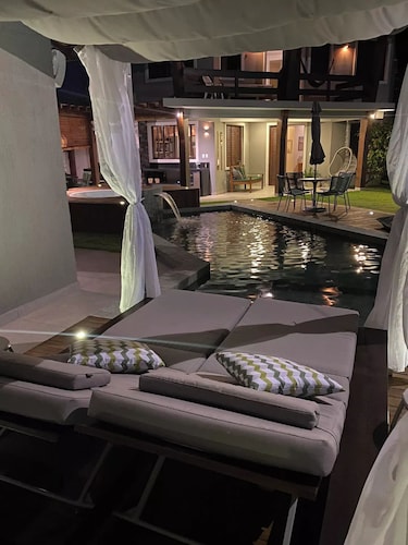 CASA BALI - Charm and comfort in Guarajuba