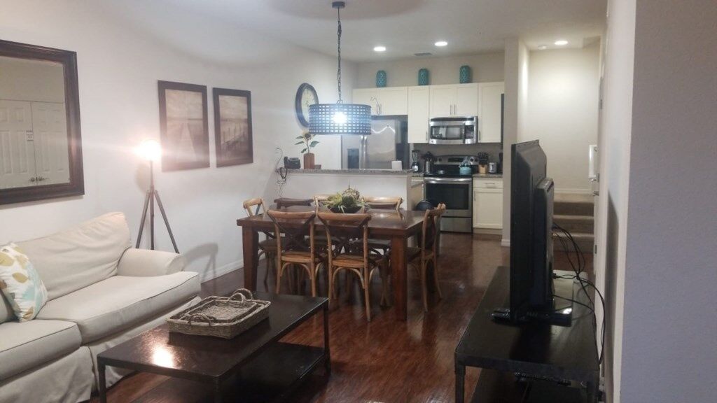 Townhome, 3 Bedrooms | Interior