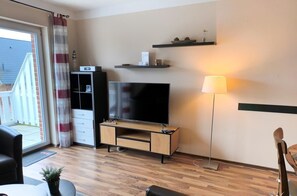 DVD player, stereo