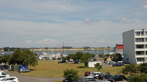 مواقف سيارات في المنشأة الفندقية