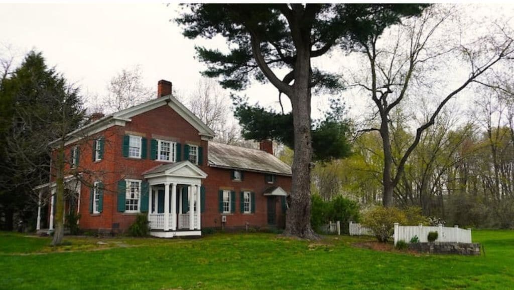 Historic Farmhouse with Gardens